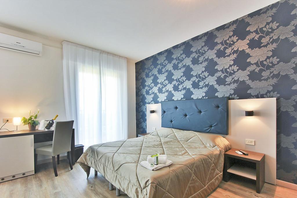 Hotel Gambrinus Λινιάνο Σαμπιαντόρο Εξωτερικό φωτογραφία