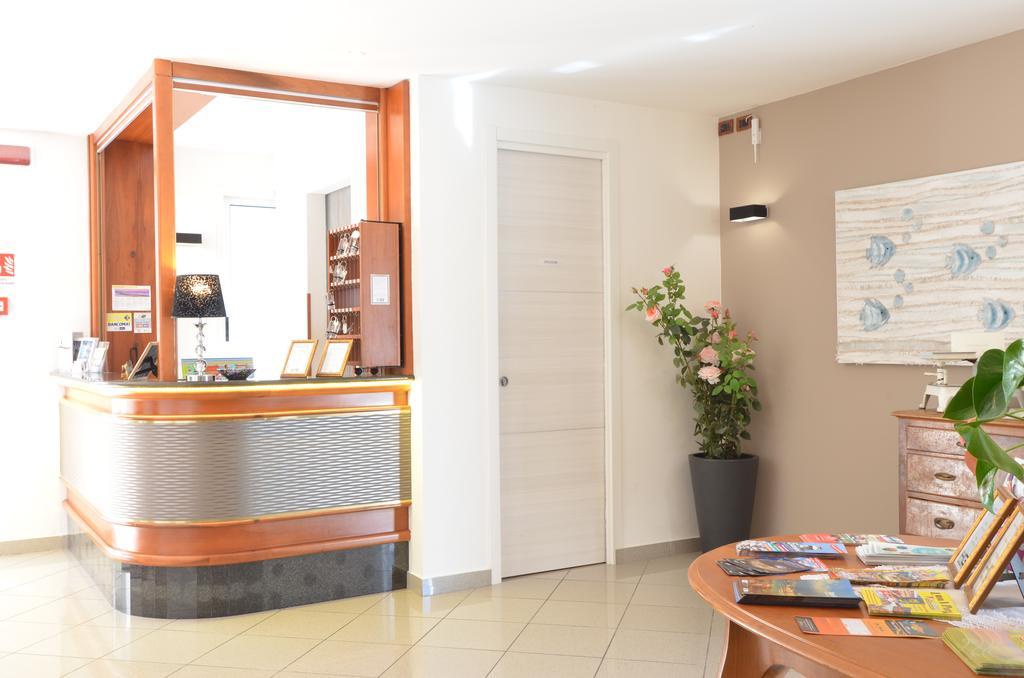 Hotel Gambrinus Λινιάνο Σαμπιαντόρο Εξωτερικό φωτογραφία
