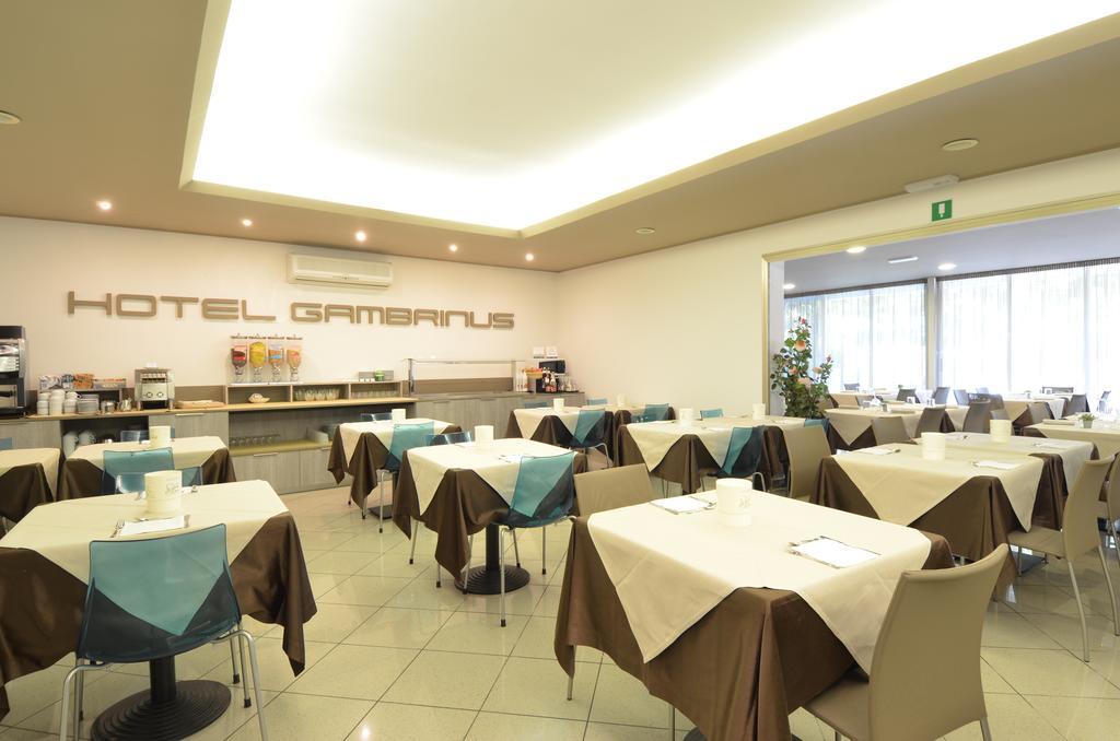 Hotel Gambrinus Λινιάνο Σαμπιαντόρο Εξωτερικό φωτογραφία