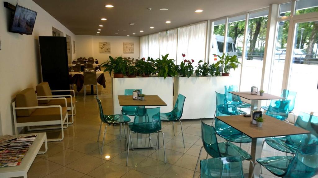 Hotel Gambrinus Λινιάνο Σαμπιαντόρο Εξωτερικό φωτογραφία