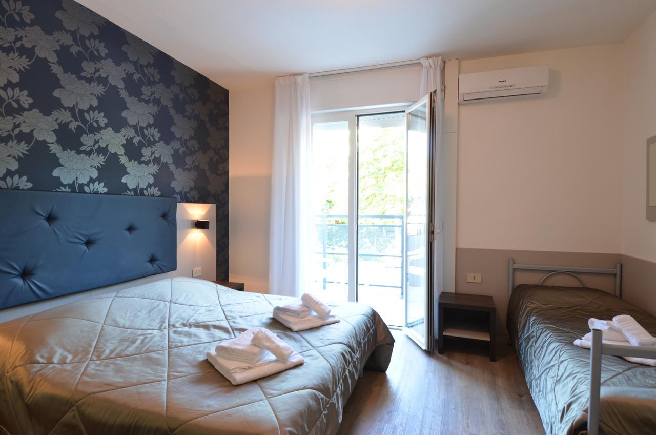 Hotel Gambrinus Λινιάνο Σαμπιαντόρο Εξωτερικό φωτογραφία